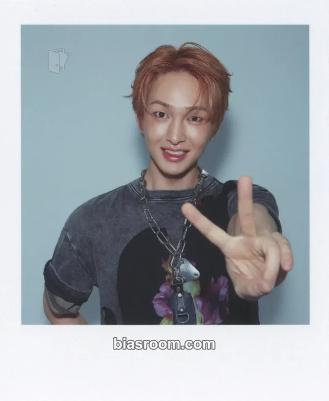 SHINee - Onew - SHINee 2026 Season's Greetings Other polaroid