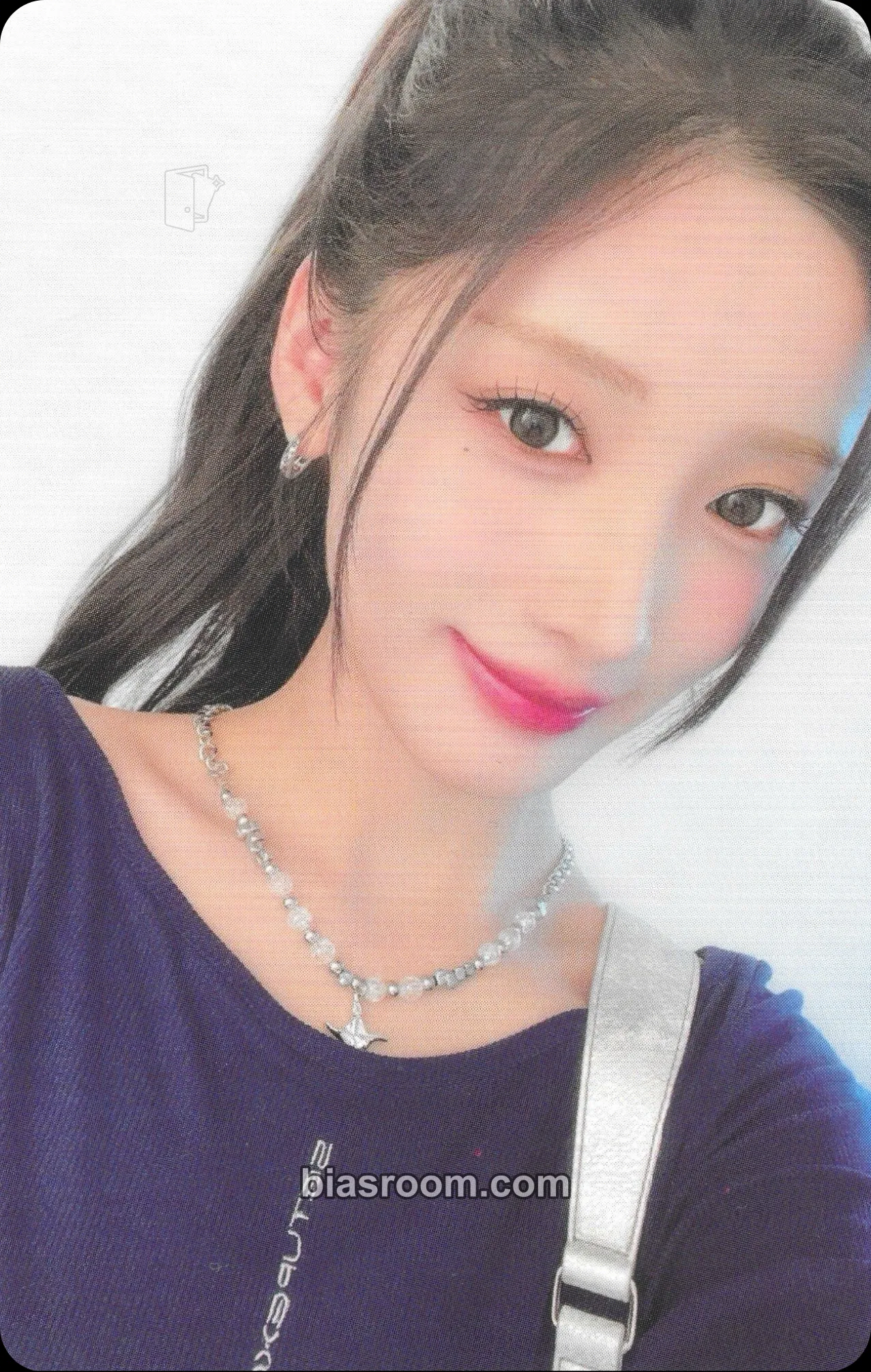 Yuki 2024 Season's Greetings: Purky Purky Farm Photocard - PURPLE KISS - PURPLE KISS K-pop photocard