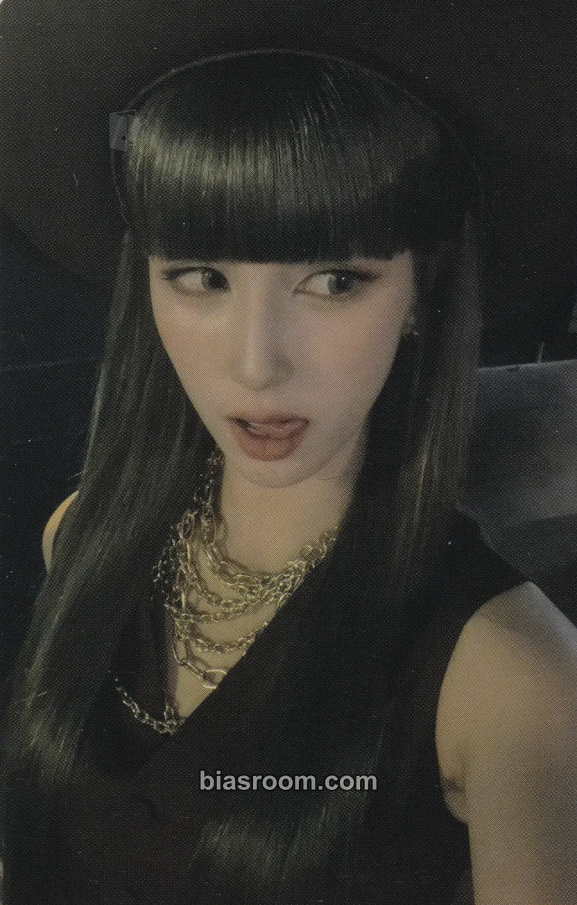 Dia Chosen Karma Photocard - PIXY - PIXY K-pop photocard