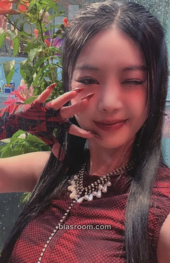 Soojin 