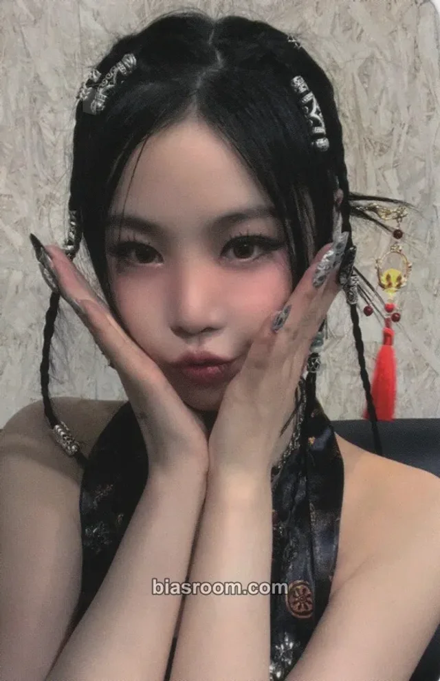 Soojin - Soojin - AGASSY Album fromm store event