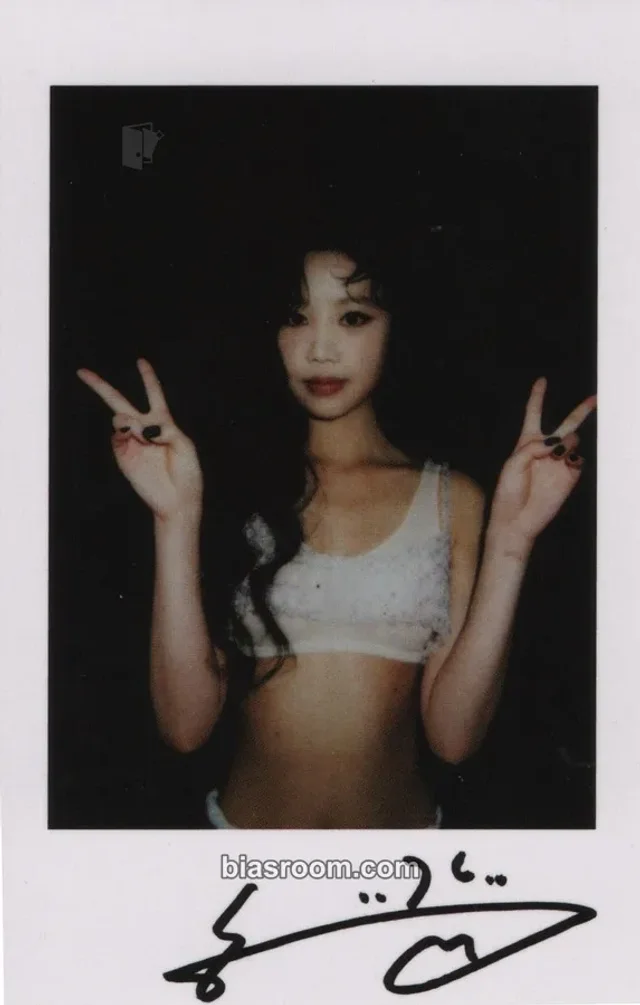 Soojin - Soojin - Soojin x Deling Magazine Other polaroid