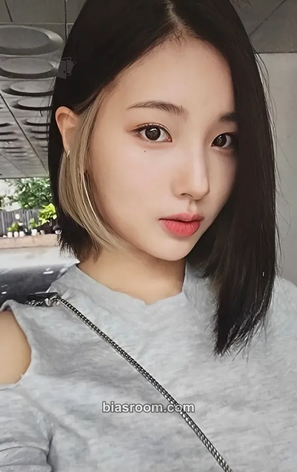 Sohee Dance On Photocard - Alice - Alice K-pop photocard