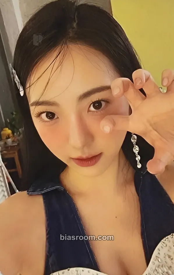 Yeonje Dance On Photocard - Alice - Alice K-pop photocard