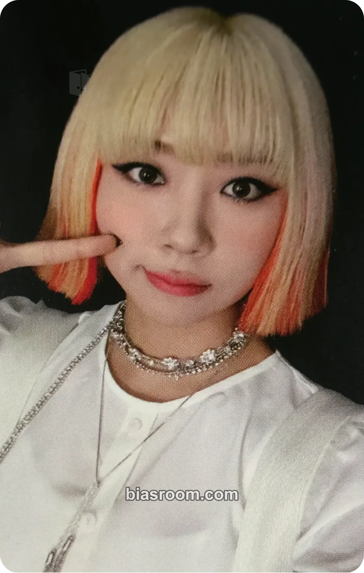 Dosie INTO VIOLET Photocard - PURPLE KISS - PURPLE KISS K-pop photocard
