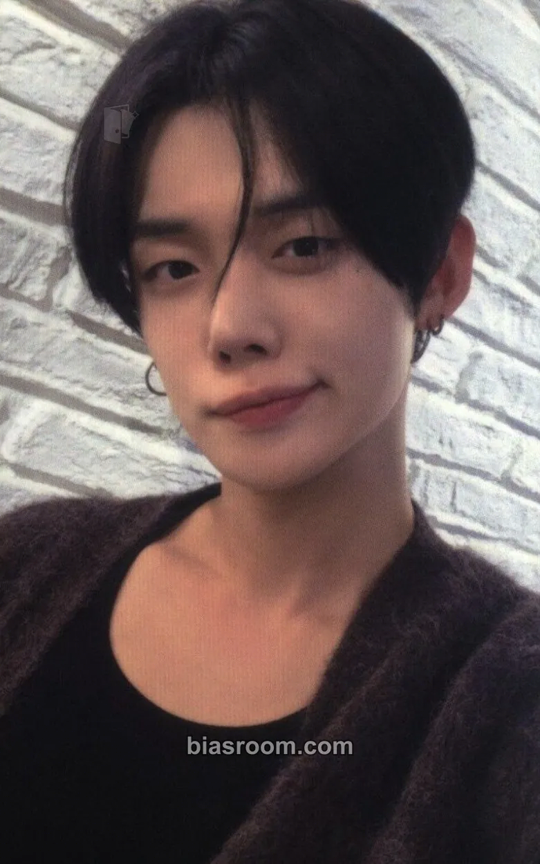 Yeonjun The Star Chapter: Together Photocard - TOMORROW X TOGETHER - TOMORROW X TOGETHER K-pop photocard