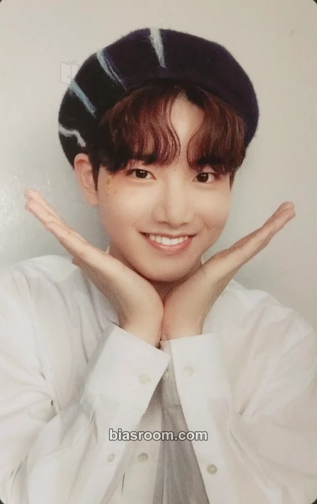 TREASURE - Junkyu - THE FIRST STEP: CHAPTER TWO Album album photocard white version 1