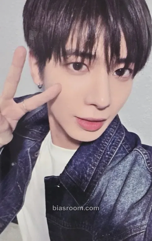 Taehyun The Star Chapter: Together Photocard - TOMORROW X TOGETHER - TOMORROW X TOGETHER K-pop photocard