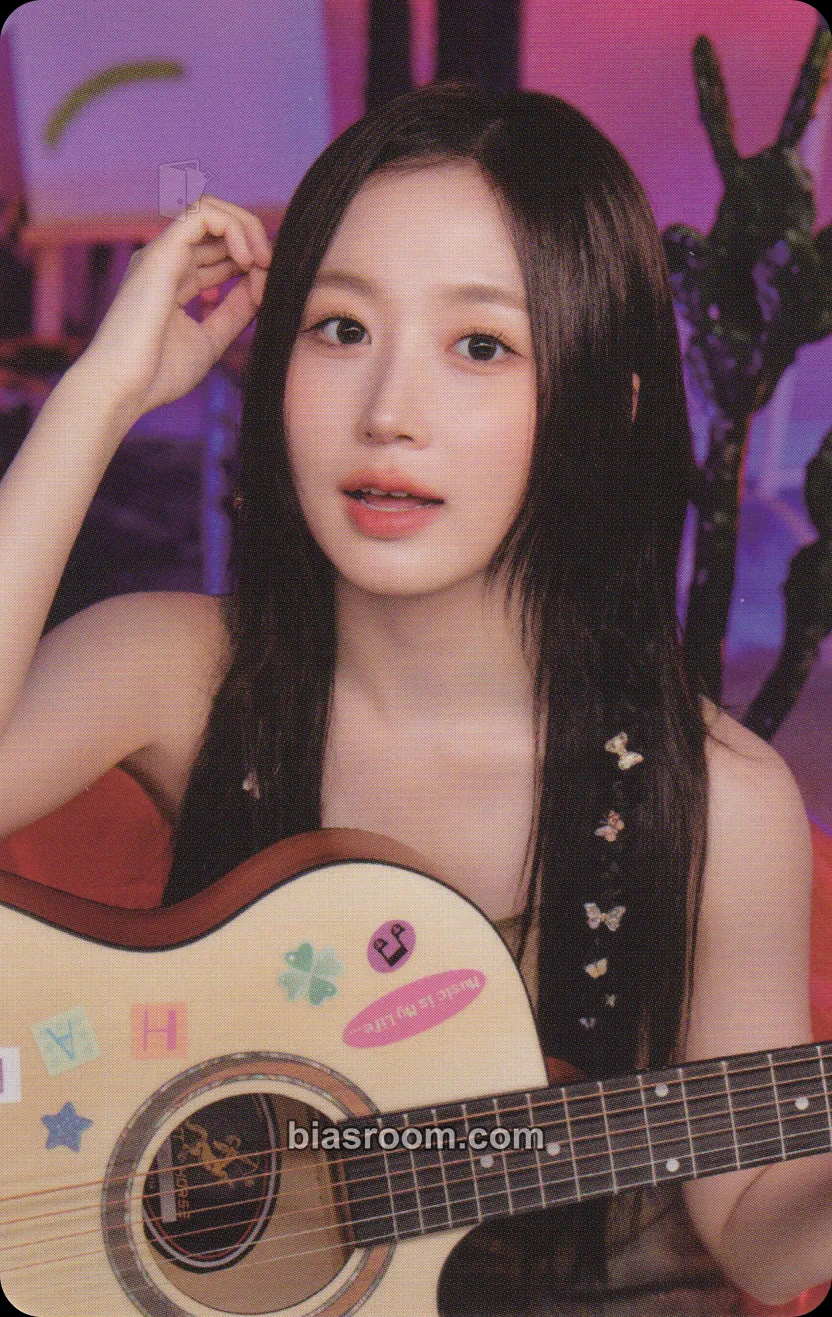 Haewon 2024 Seasons Greetings - MIXX Village Photocard - NMIXX - NMIXX K-pop photocard