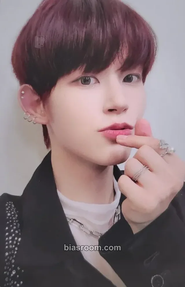 NINE.i - Seowon - New World Album video call (fancall) makestar round 1