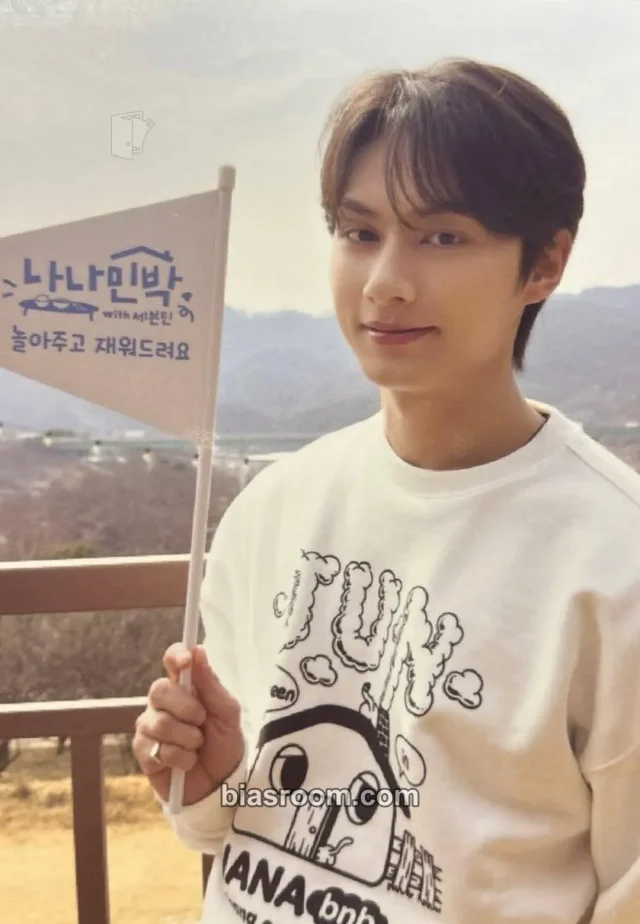 SEVENTEEN - Jun - NANA BNB WITH Seventeen Event weverse vod weverse global shop (wvg) pob (pre-order benefit)