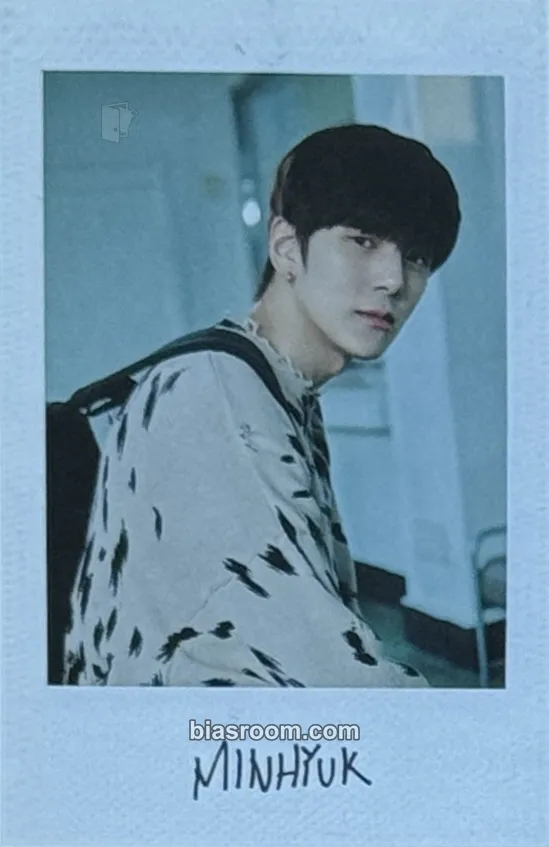 Minhyuk Shape of Love Photocard - MONSTA X - MONSTA X K-pop photocard