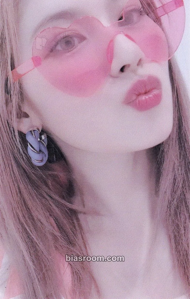 Sana Formula of Love: O+T=<3 Photocard - TWICE - TWICE K-pop photocard