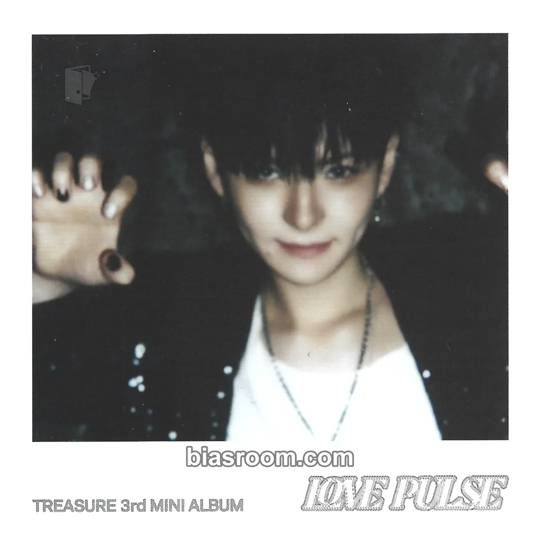 Yoshi LOVE PULSE Photocard - TREASURE - TREASURE K-pop photocard