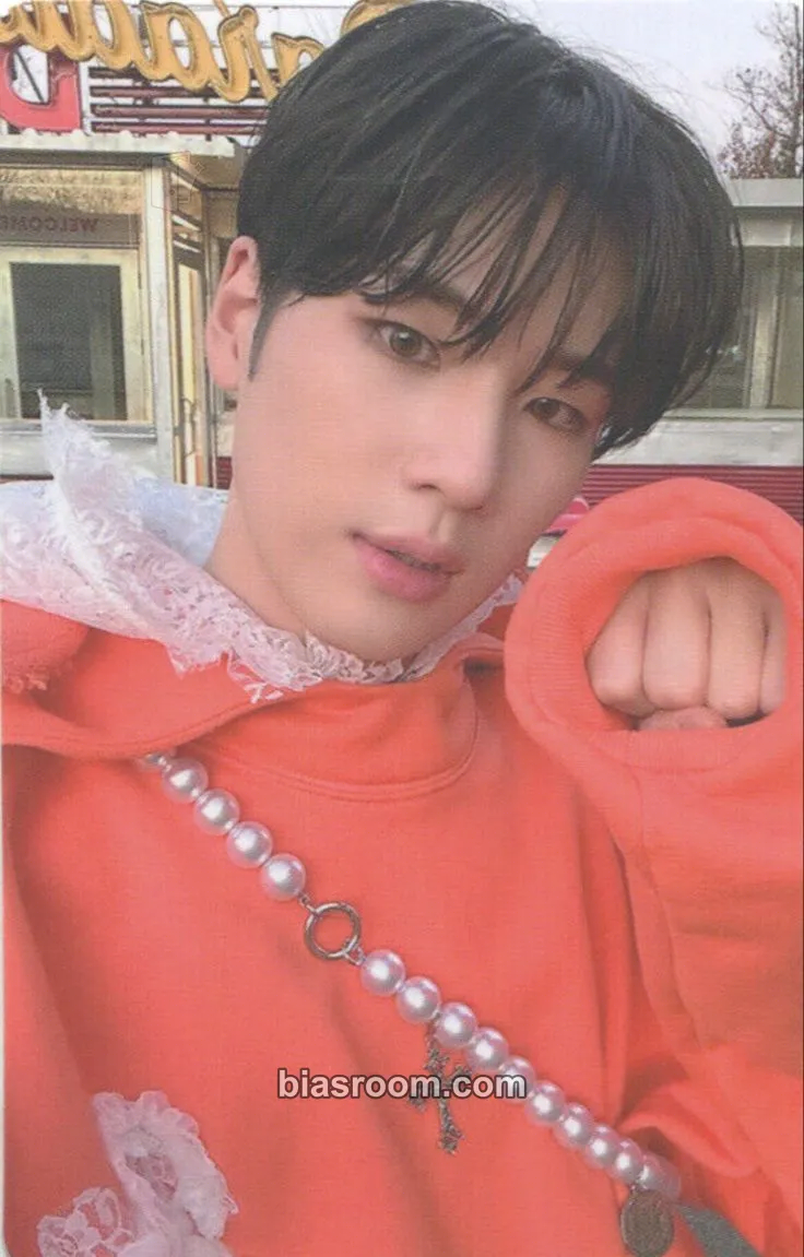 Yoonsung 8TURNRISE Photocard - 8TURN - 8TURN K-pop photocard