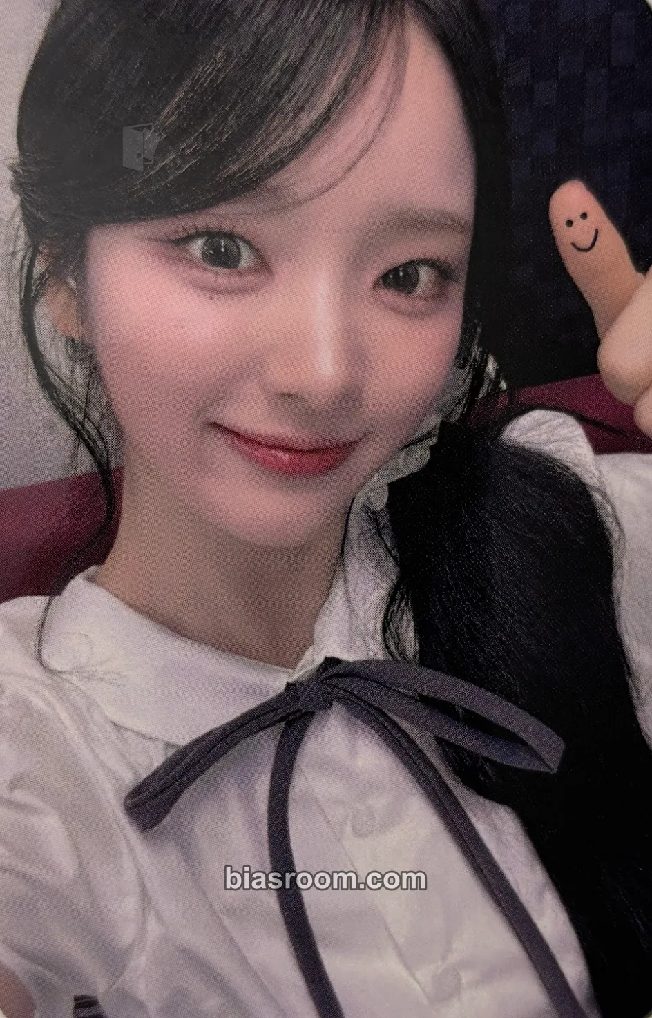 E.JI Wild Cherry Photocard - ICHILLIN’ - ICHILLIN’ K-pop photocard