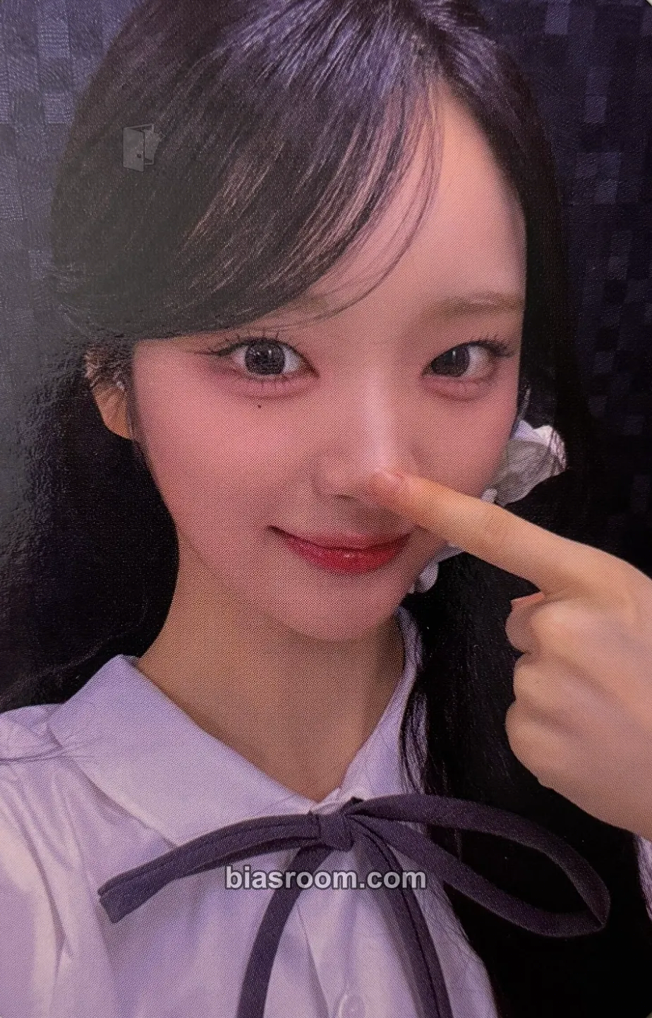 E.JI Wild Cherry Photocard - ICHILLIN’ - ICHILLIN’ K-pop photocard