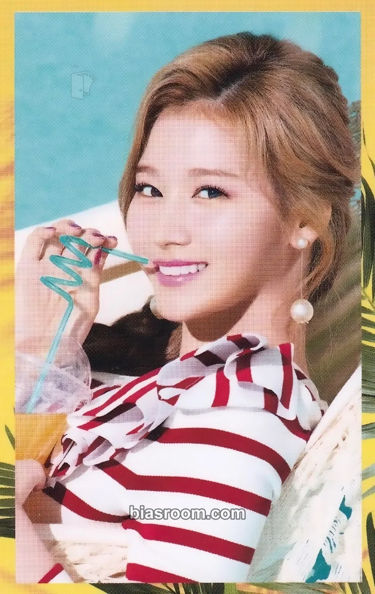 Sana Happy Happy Photocard - TWICE - TWICE K-pop photocard