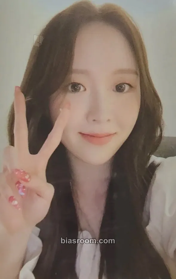 Chaejeong Dance On Photocard - Alice - Alice K-pop photocard
