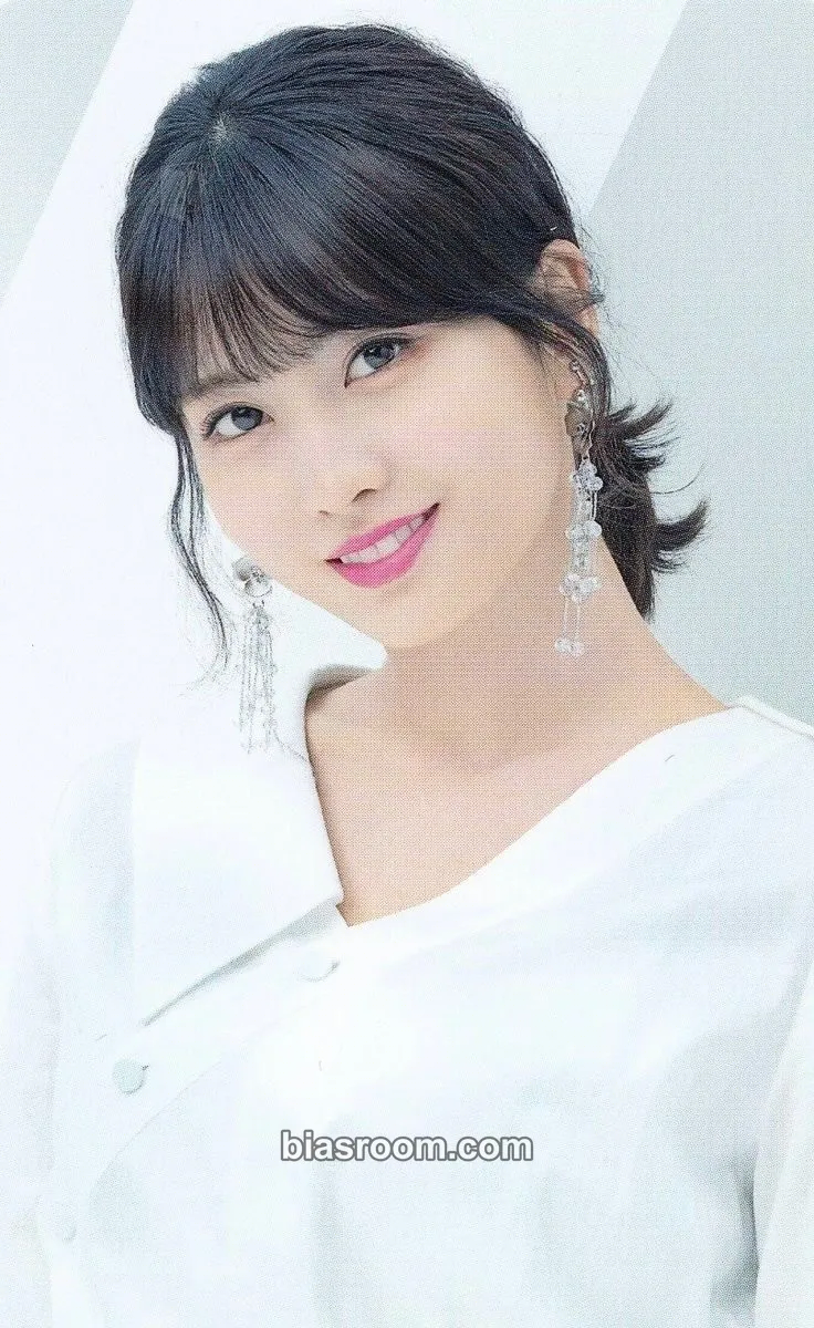 Momo BDZ -Repackage- Photocard - TWICE - TWICE K-pop photocard