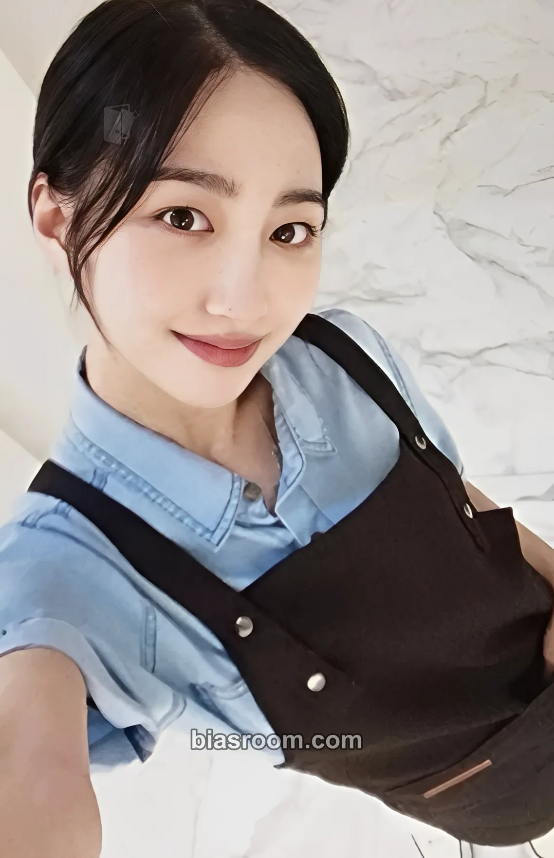 Yukyung Show Down Photocard - Alice - Alice K-pop photocard