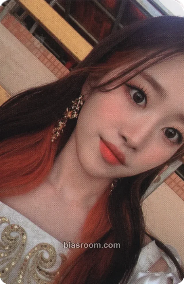 Yunseul IRRIS Wanna Know K-pop photocard