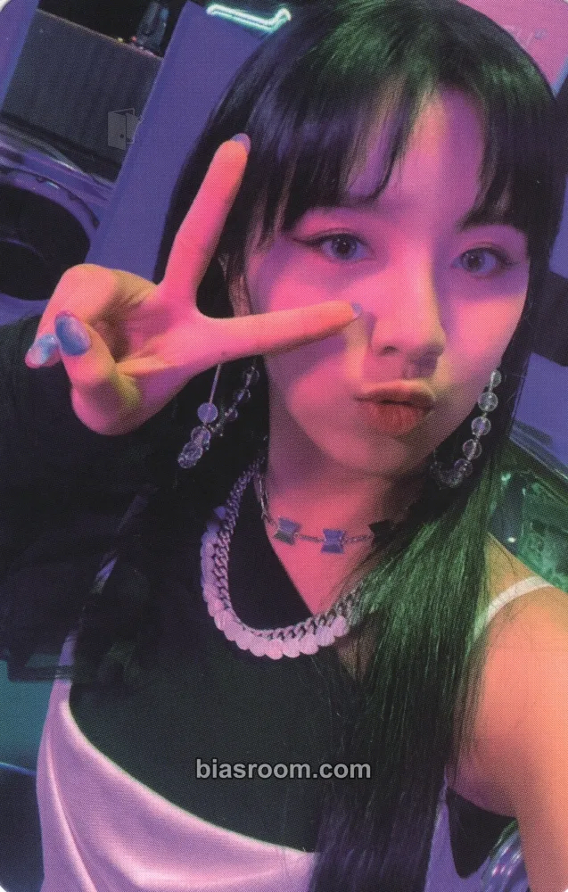 Lucy Wish Photocard - WOOAH - WOOAH K-pop photocard
