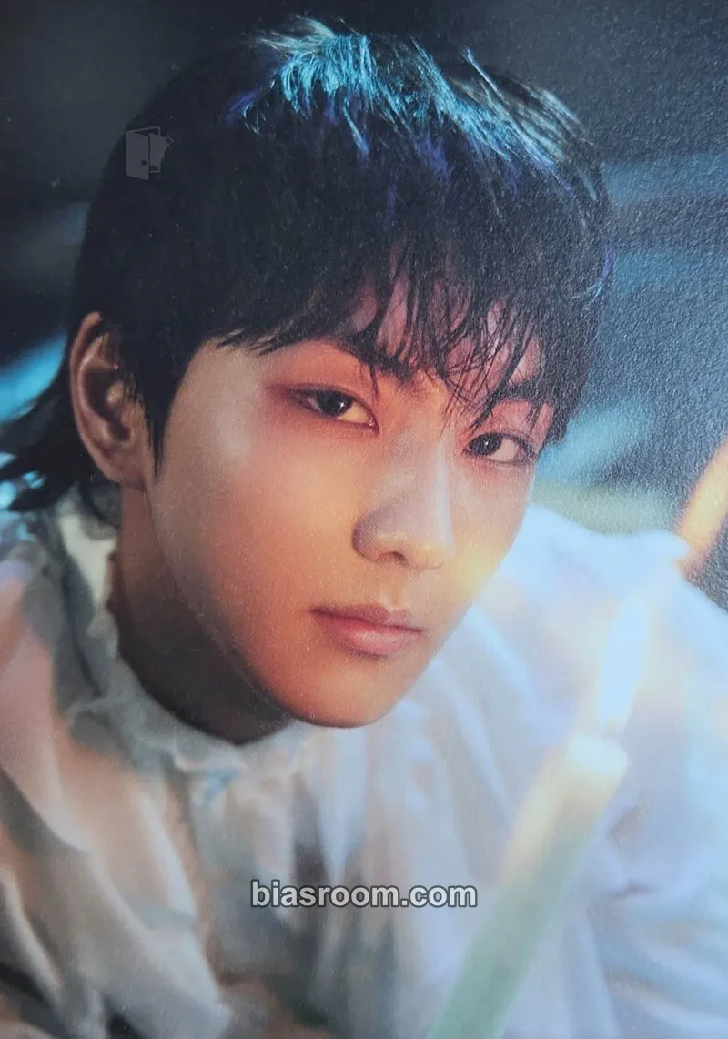 Jungwon DARK BLOOD Photocard - ENHYPEN - ENHYPEN K-pop photocard