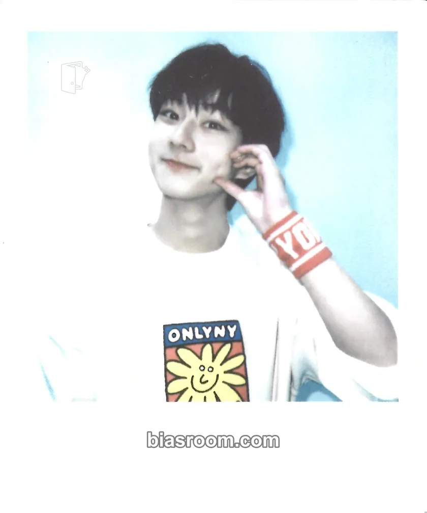 Jungwon 2022 GGU GGU Package Photocard - ENHYPEN - ENHYPEN K-pop photocard