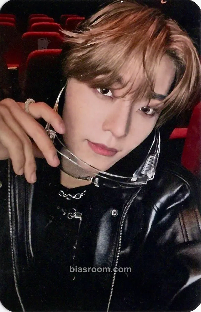 Xinlong EUPHORIA Photocard - ALPHA DRIVE ONE - ALPHA DRIVE ONE K-pop photocard
