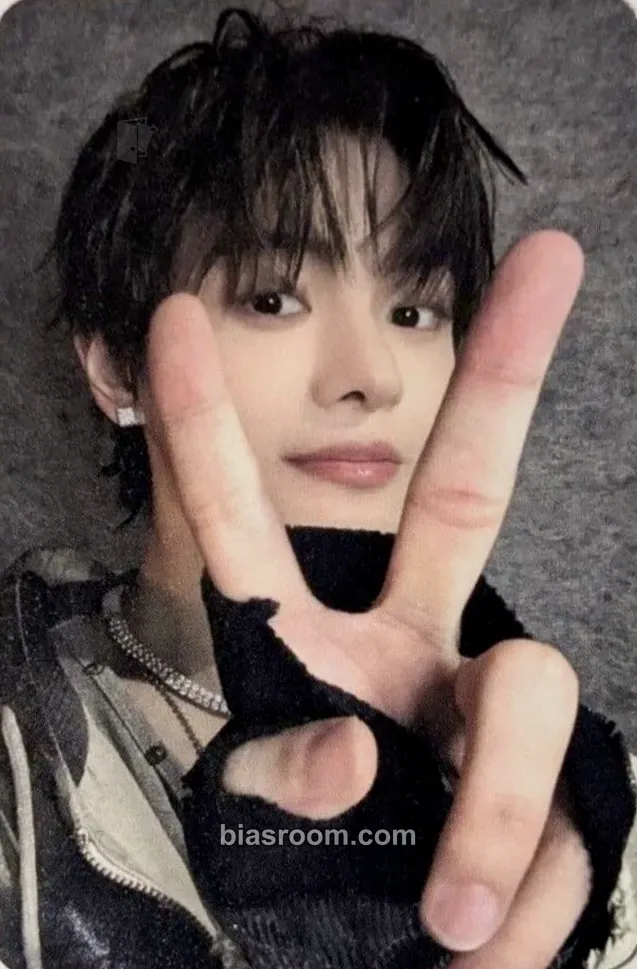Leo EUPHORIA Photocard - ALPHA DRIVE ONE - ALPHA DRIVE ONE K-pop photocard