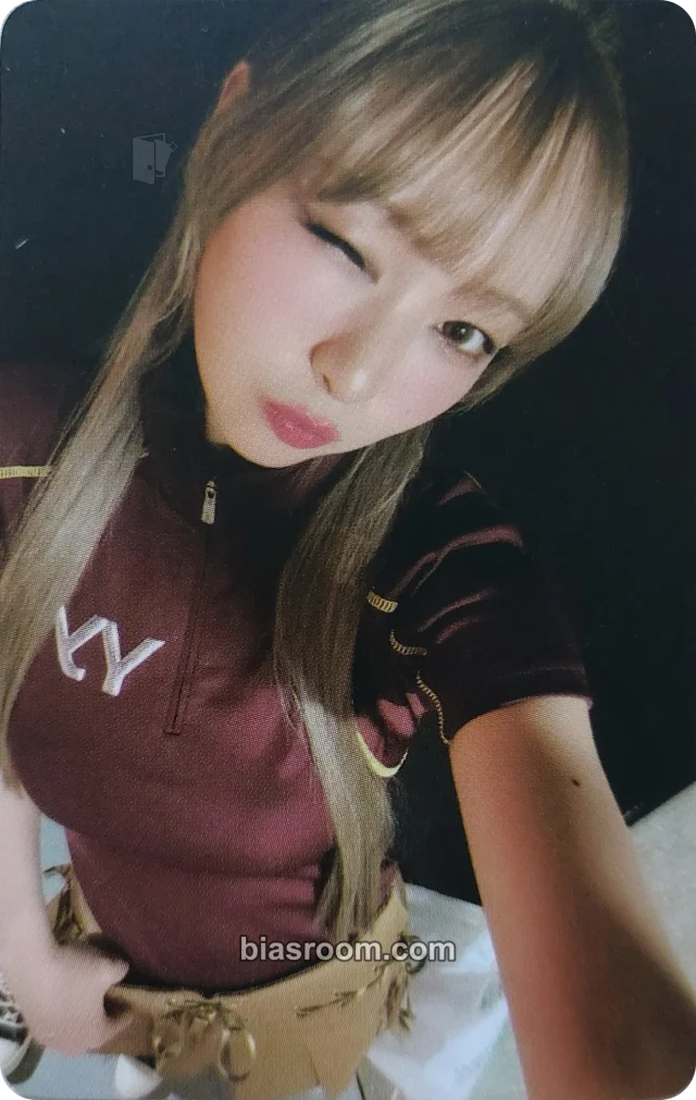 ViV - Yume - Bomb Album album photocard
