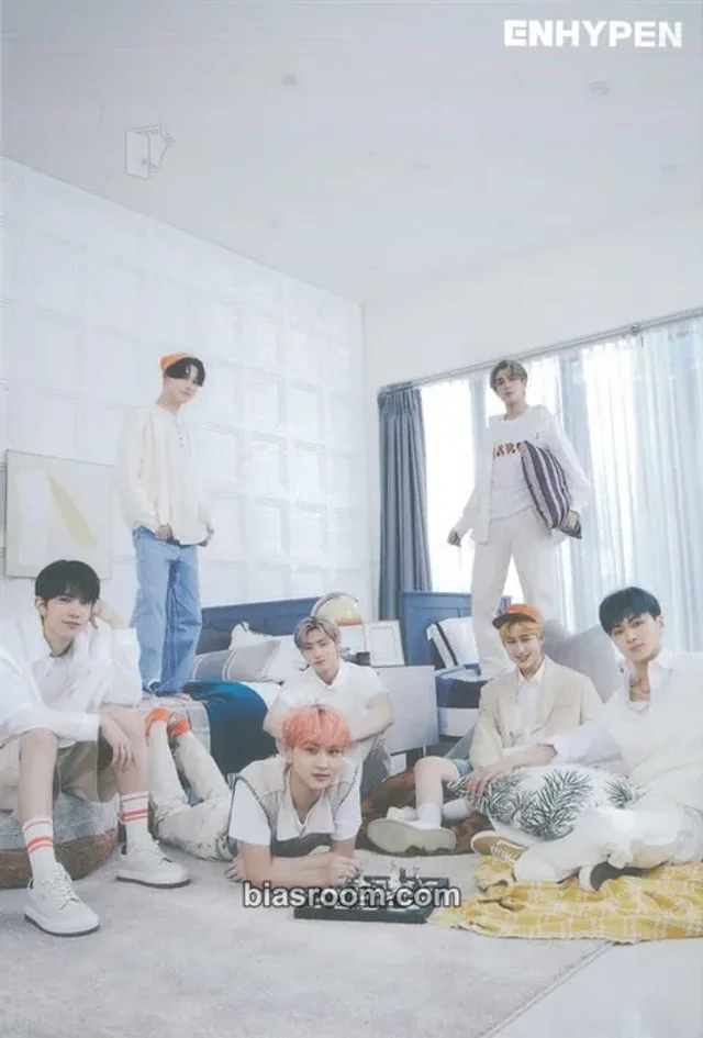 ENHYPEN - World Tour 'Manifesto' Event weverse japan shop (wvj) purchase benefit postcard