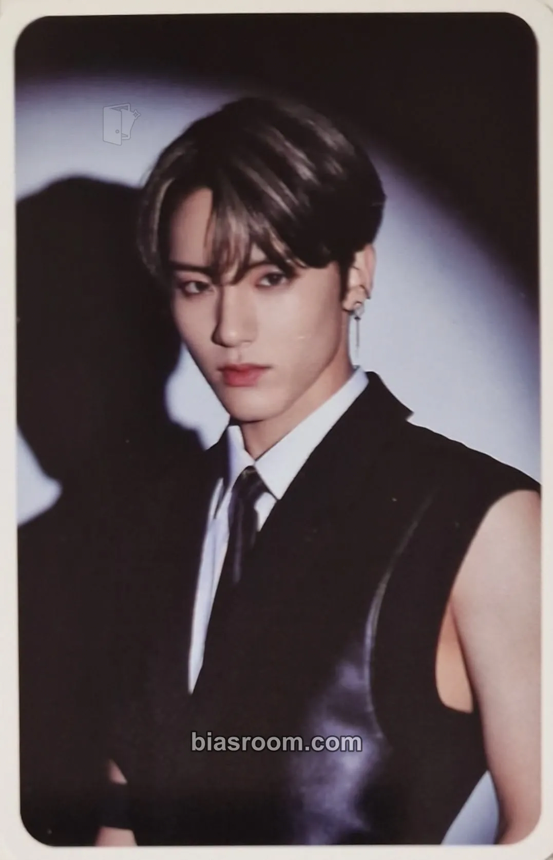 Eric Chase Photocard - THE BOYZ - THE BOYZ K-pop photocard
