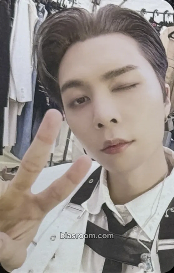 Johnny NCT NATION: To The World Photocard - NCT - NCT K-pop photocard