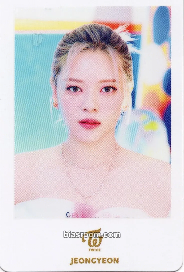 Jeongyeon Celebrate Photocard - TWICE - TWICE K-pop photocard
