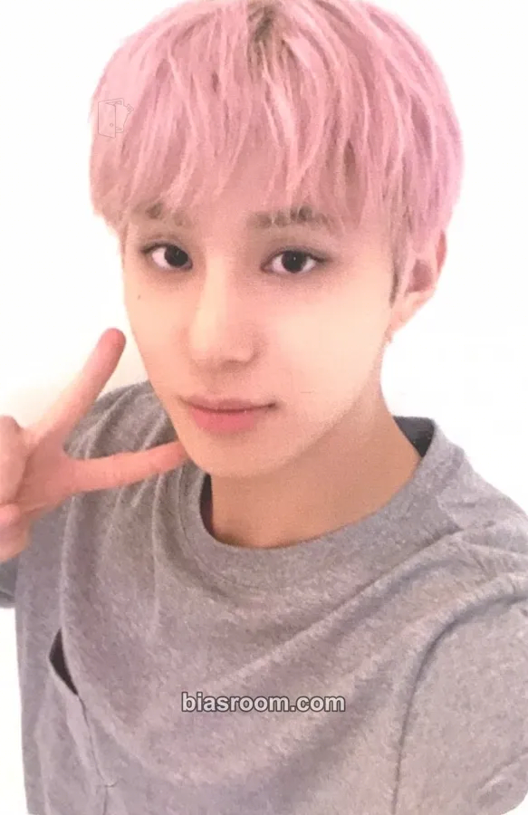 Jungwoo Walk Photocard - NCT 127 - NCT 127 K-pop photocard
