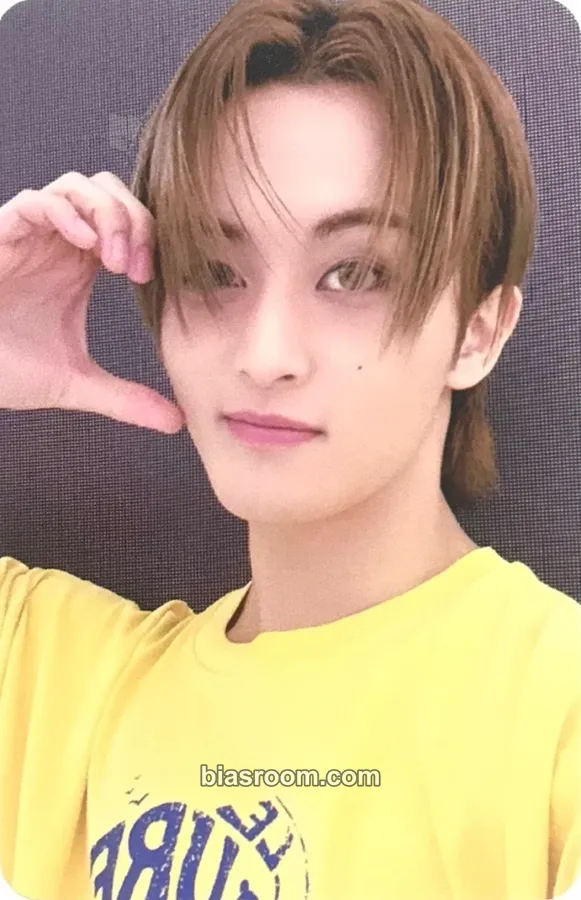 Mark Walk Photocard - NCT 127 - NCT 127 K-pop photocard