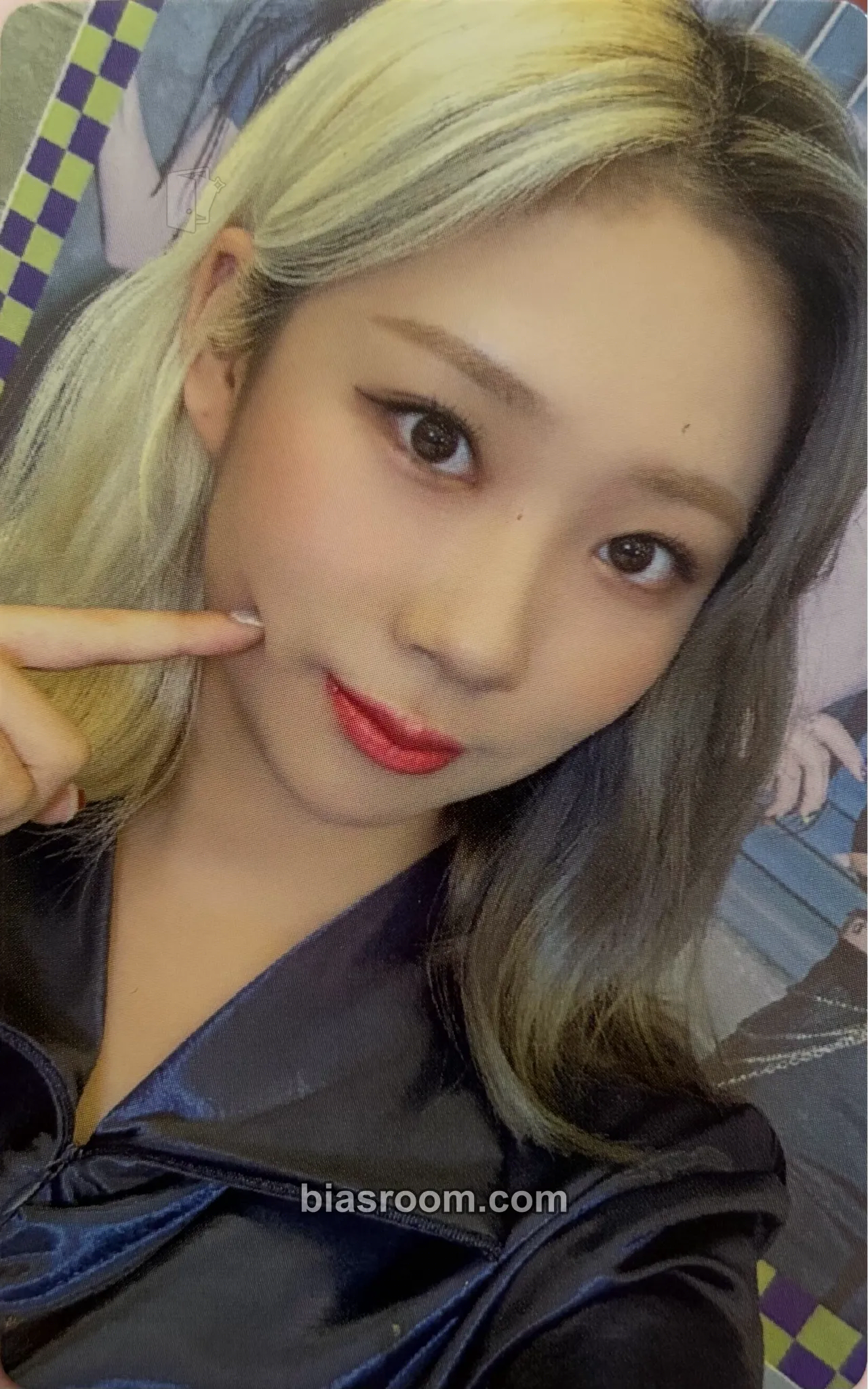 Dosie HIDE & SEEK Photocard - PURPLE KISS - PURPLE KISS K-pop photocard