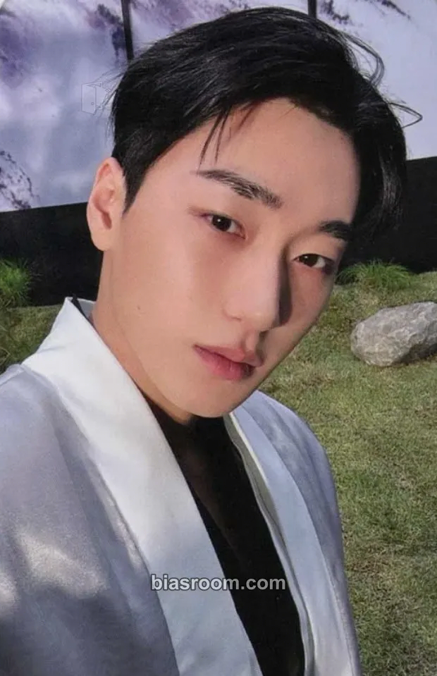 San GOLDEN HOUR : Part.4 Photocard - ATEEZ - ATEEZ K-pop photocard