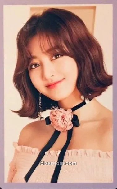 Jihyo #TWICE2 Photocard - TWICE - TWICE K-pop photocard