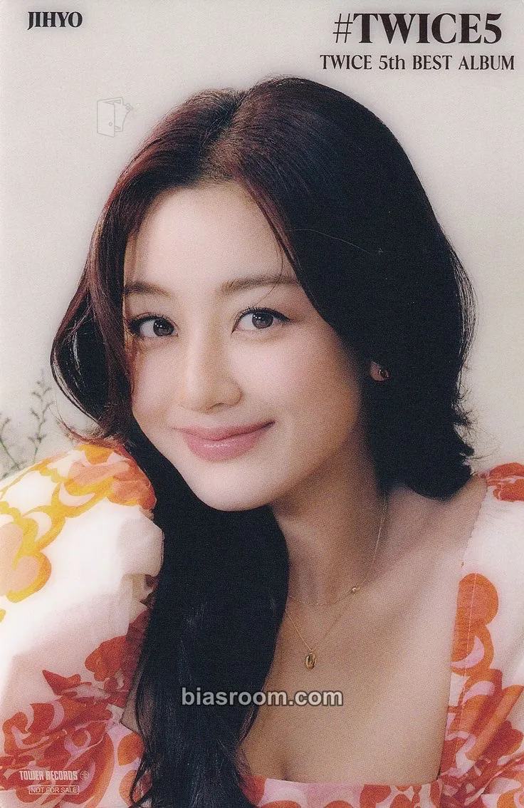 Jihyo #TWICE5 Photocard - TWICE - TWICE K-pop photocard