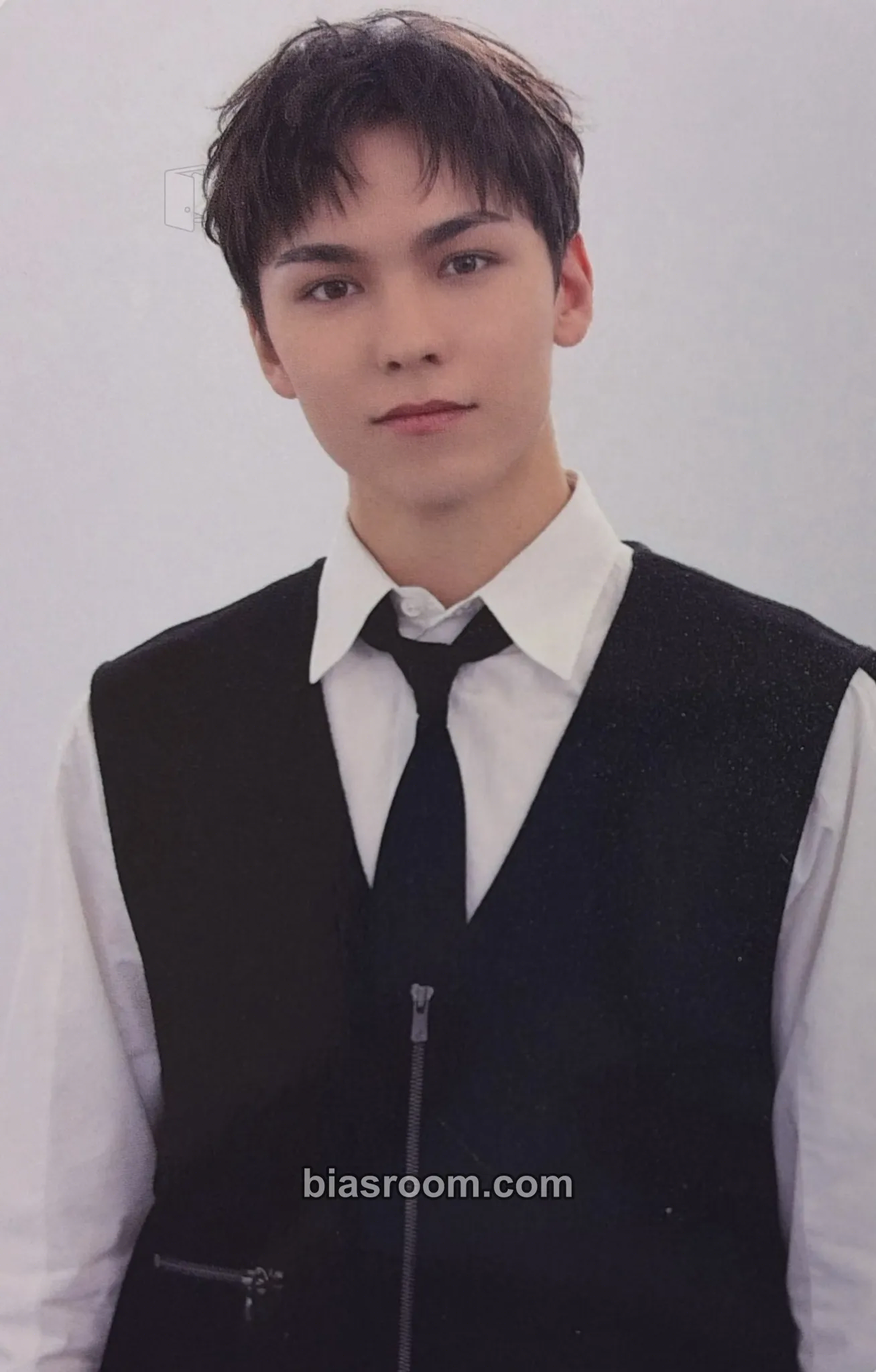 Vernon 17 IS RIGHT HERE Photocard - SEVENTEEN - SEVENTEEN K-pop photocard