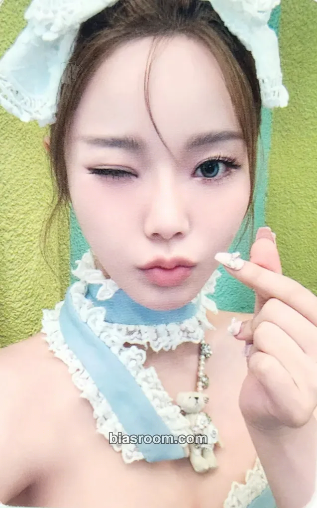 Keena Day & Night Photocard - FIFTY FIFTY - FIFTY FIFTY K-pop photocard