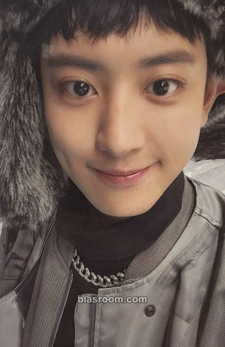 Chanyeol 2022 Winter SMTOWN : SMCU Palace Photocard - EXO - EXO K-pop photocard