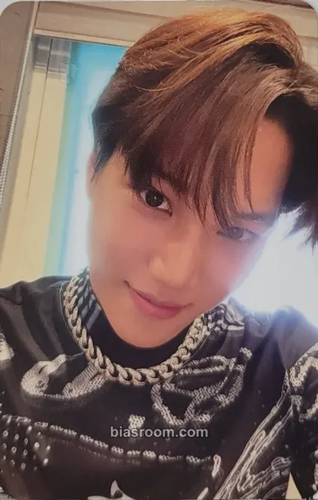 Kai EXO 2022 Winter SMTOWN : SMCU Palace K-pop photocard
