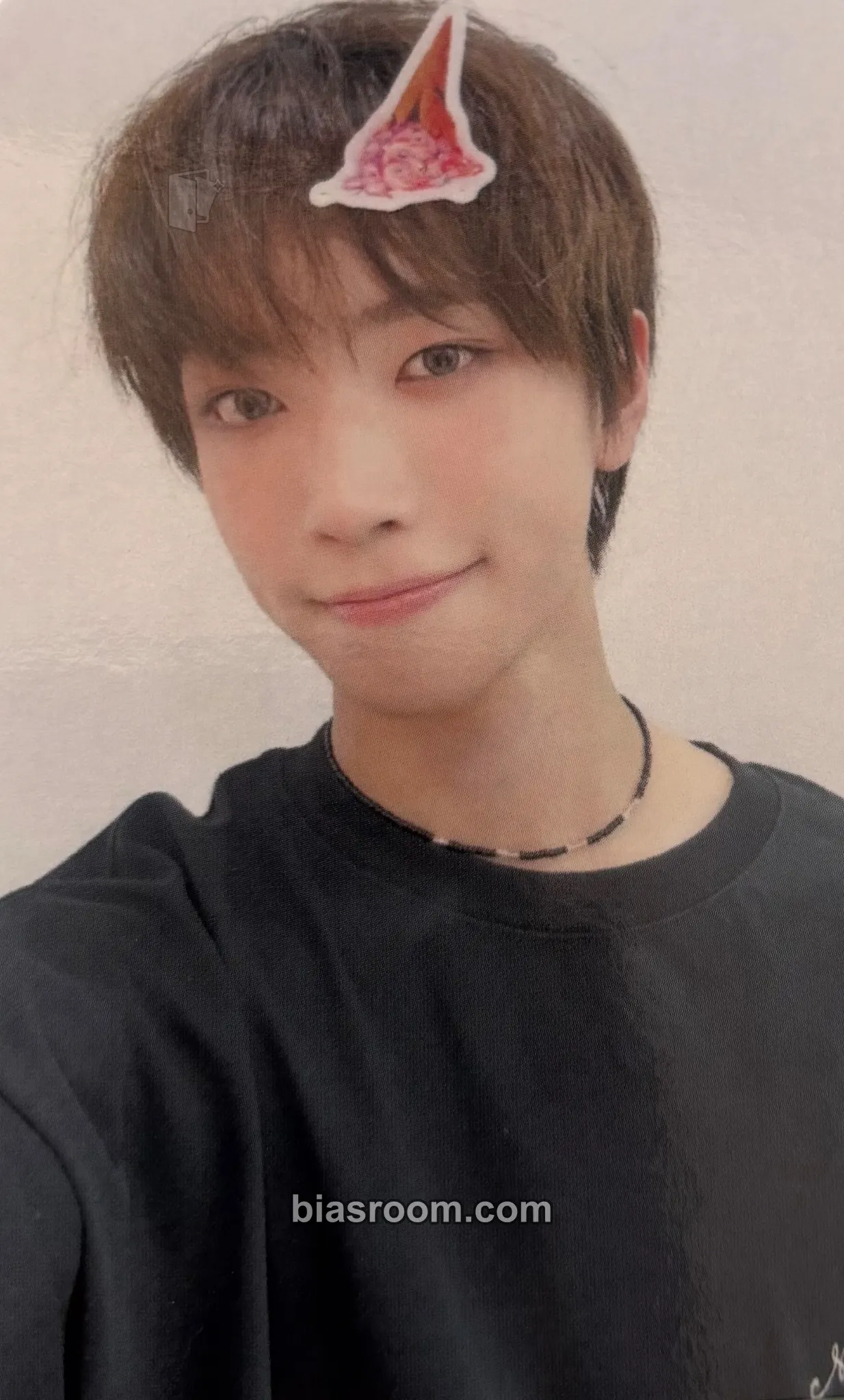 Yunhu RAW AND RAD Photocard - NEWBEAT - NEWBEAT K-pop photocard