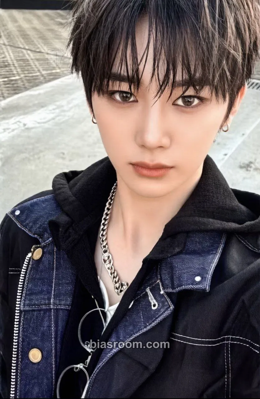 Anxin EUPHORIA Photocard - ALPHA DRIVE ONE - ALPHA DRIVE ONE K-pop photocard