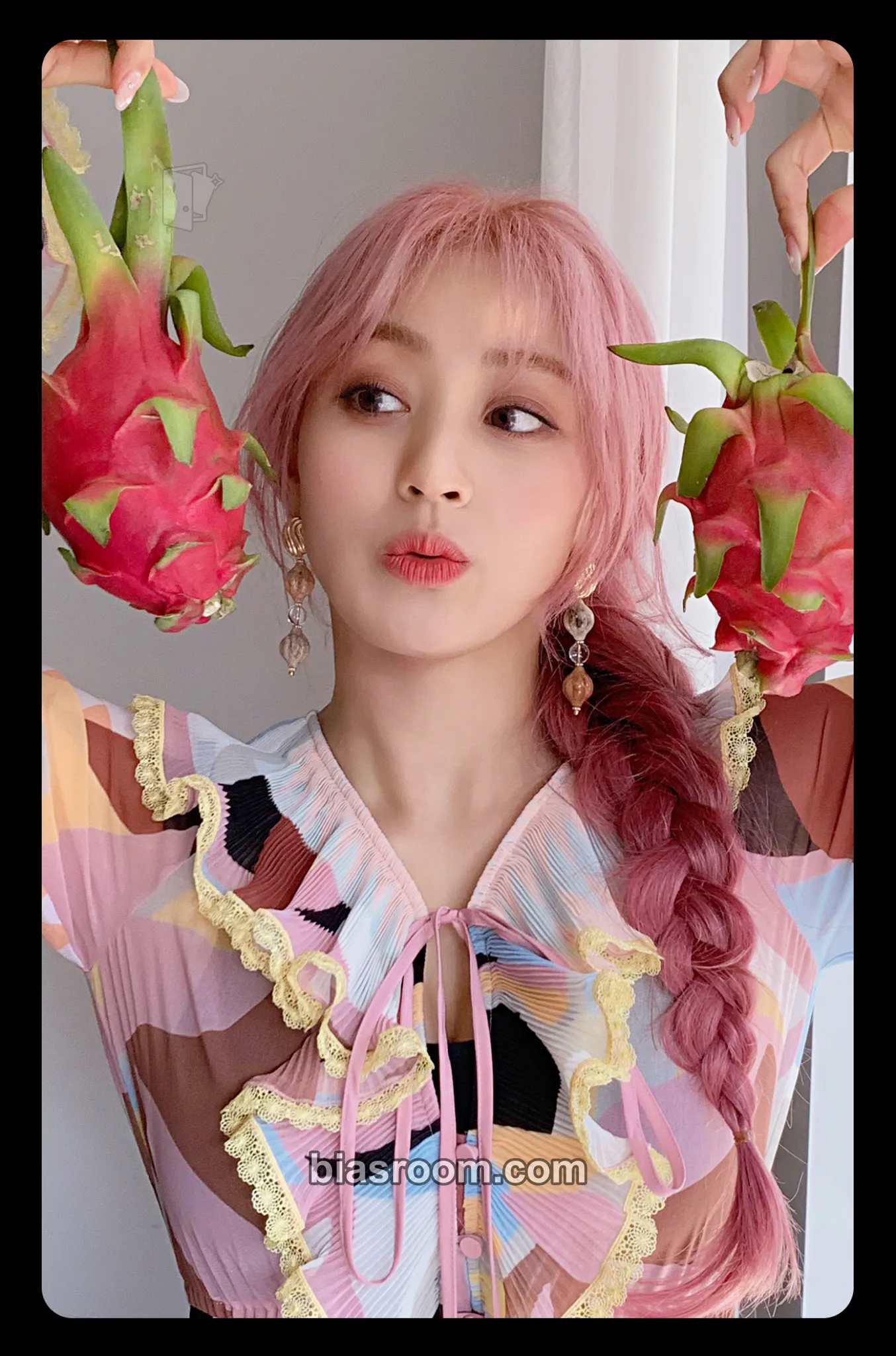 Jihyo MORE & MORE Photocard - TWICE - TWICE K-pop photocard