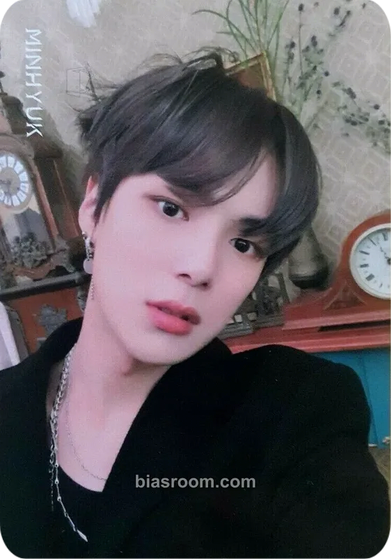 Minhyuk Take.2 We Are Here Photocard - MONSTA X - MONSTA X K-pop photocard